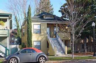 1405 F St in Sacramento, CA - Building Photo - Building Photo