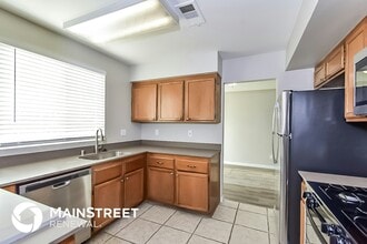 4013 N Compass Rose Way in Las Vegas, NV - Building Photo - Building Photo