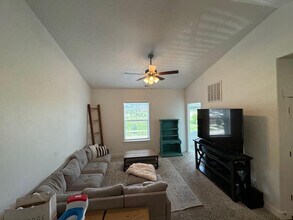 13088 Keegan Dr in Herriman, UT - Building Photo - Building Photo