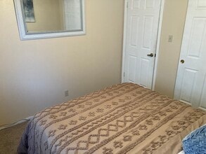 8649 Orvieto Dr in Las Vegas, NV - Building Photo - Building Photo