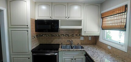812 Acton Ave in Birmingham, AL - Foto de edificio - Building Photo