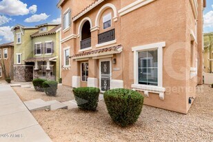 34924 N 30th Ave in Phoenix, AZ - Building Photo