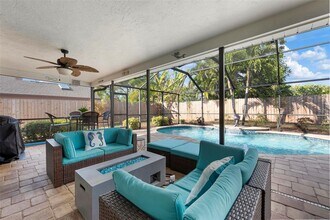 6552 Waterford Cir in Sarasota, FL - Building Photo - Building Photo