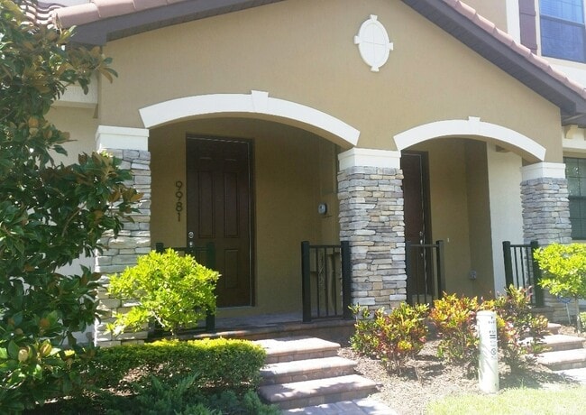 9981 Eagle Creek Center Blvd