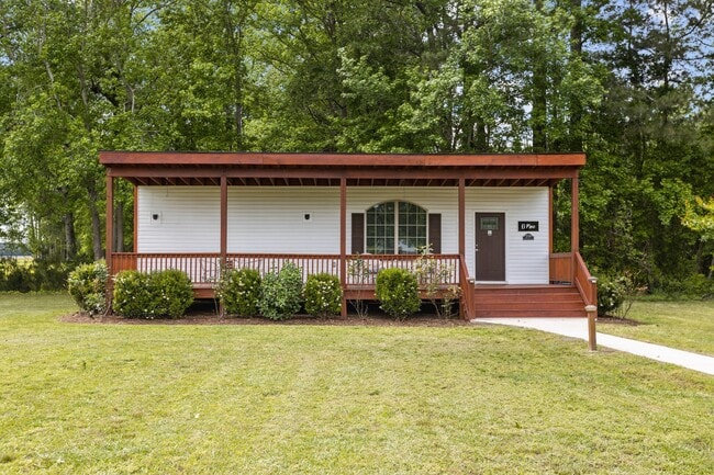 property at 2116 Las Flores Ln
