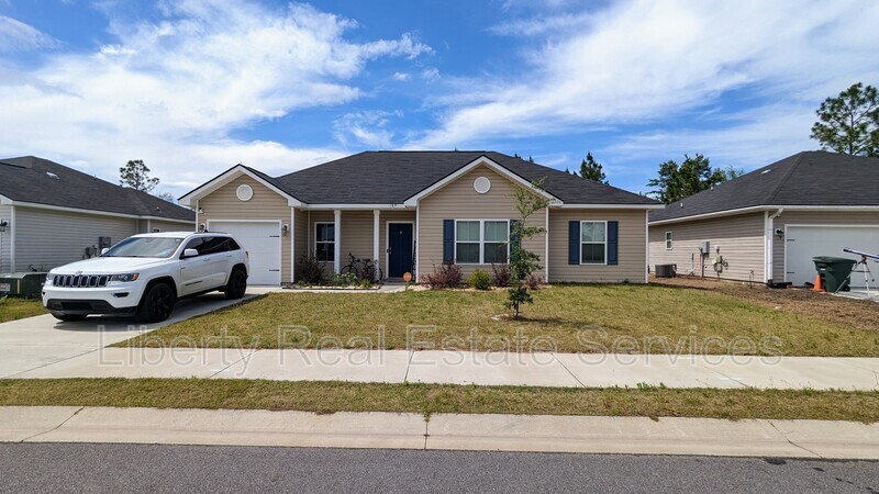 189 Whipple Ave in Hinesville, GA - Building Photo