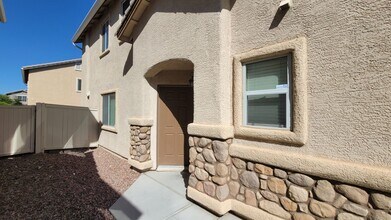 7379 Lagoon Blue St in Las Vegas, NV - Building Photo - Building Photo