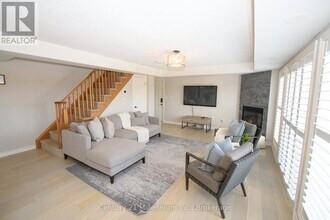 24 Joseph Trail in Collingwood, ON - Building Photo - Building Photo