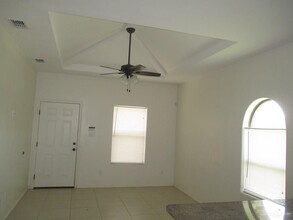 9 E Franklin Ave in Alton, TX - Building Photo - Building Photo