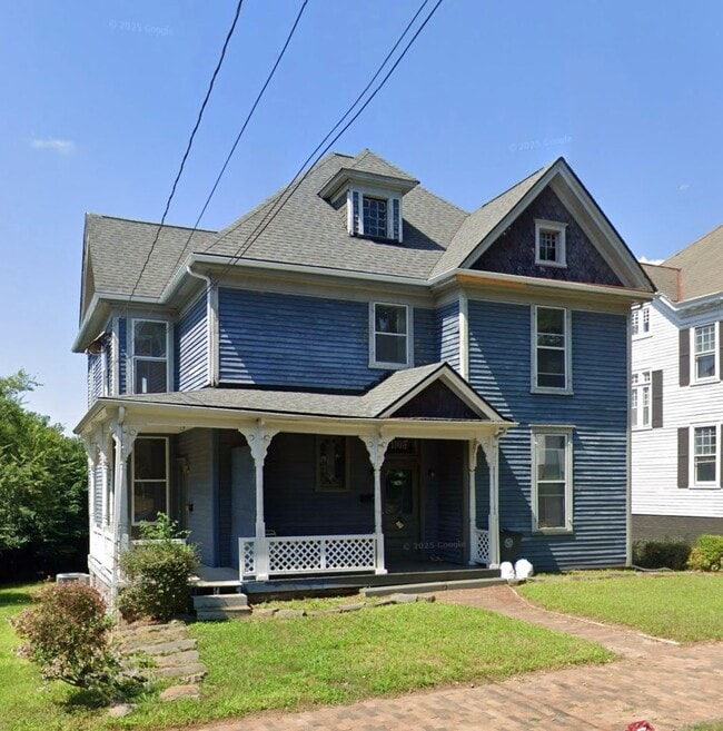 property at 1105 Fillmore St