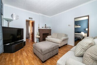 92 Washington Ave in New Rochelle, NY - Building Photo - Building Photo