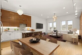 343 Greenwich Ave, Unit 2nd Floor in Greenwich, CT - Building Photo - Building Photo