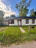 706-708-708 Ridgelea Ave in Longview, TX - Building Photo