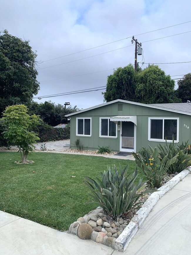 property at 319 Walnut Dr