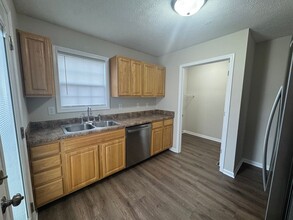 117 Perdez Ct in Bowling Green, KY - Building Photo - Building Photo