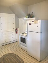 258 Lee St, Unit 258 in Winona, MN - Building Photo