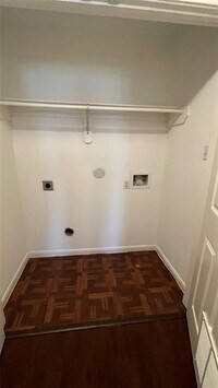 7816 Comal St photo'