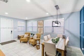 2417 NE 2nd Dr in Homestead, FL - Building Photo - Building Photo