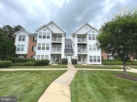 2402 Autumn Harvest Ct in Odenton, MD - Building Photo