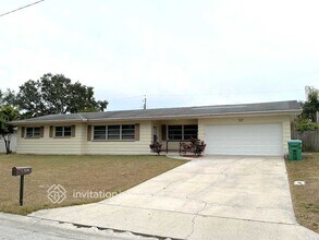 2329 Lorena Ln in Clearwater, FL - Building Photo - Building Photo
