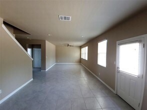 213 Mary Max Cir in San Marcos, TX - Building Photo - Building Photo