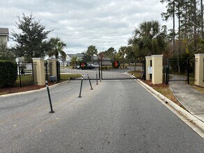 9358 Scaup Way in Jacksonville, FL - Building Photo - Building Photo