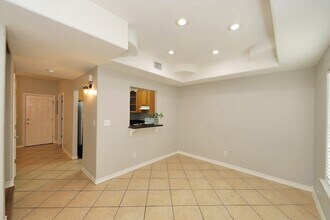 1000 Ranchway Dr, Unit 87 in Laredo, TX - Building Photo - Building Photo