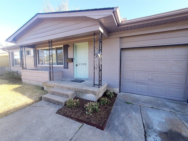 3108 Mayhew Dr in Dallas, TX - Building Photo - Building Photo