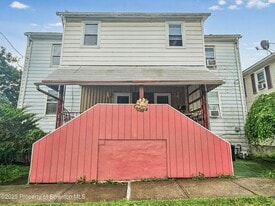 14 Kulp Ave in Wilkes-Barre, PA - Building Photo