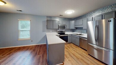 1711 Orange Grove Shores Dr in Charleston, SC - Building Photo - Building Photo