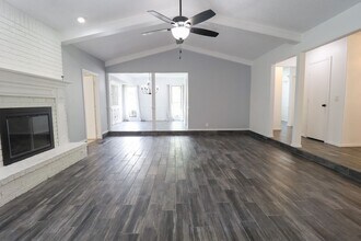 7450 E 84th St in Tulsa, OK - Foto de edificio - Building Photo
