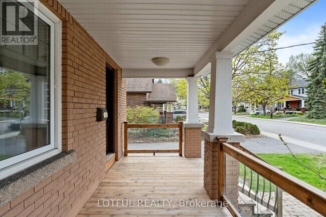 45 Hampton Ave in Ottawa, ON - Building Photo - Building Photo
