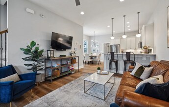 2154 Byrum Ave in Nashville, TN - Building Photo - Building Photo