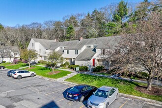 Woodvale in Acton, MA - Foto de edificio - Building Photo