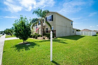 15206 Trinity Fall Way in Bradenton, FL - Building Photo - Building Photo