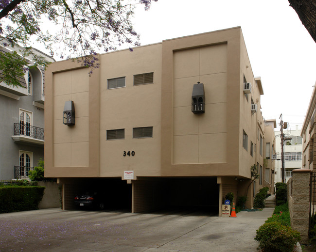 340 N Palm Dr in Beverly Hills, CA - Building Photo - Building Photo