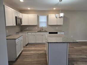 4111 W 57th St in Tulsa, OK - Building Photo - Building Photo