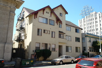 185 15th St in Oakland, CA - Foto de edificio - Building Photo