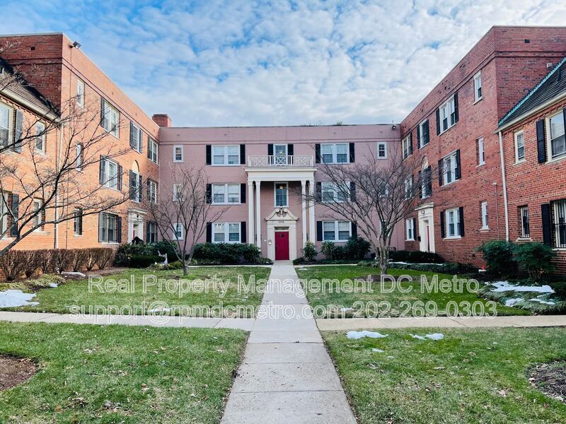 2008 Fort Davis St SE in Washington, DC - Building Photo