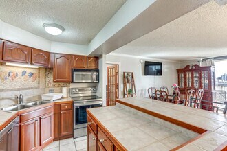 1305 Speer Blvd in Denver, CO - Building Photo - Building Photo