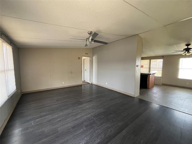 9713 Co Rd 3605 in Quinlan, TX - Building Photo - Building Photo