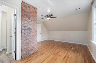 322 Amber St, Unit 3 in Pittsburgh, PA - Building Photo - Building Photo
