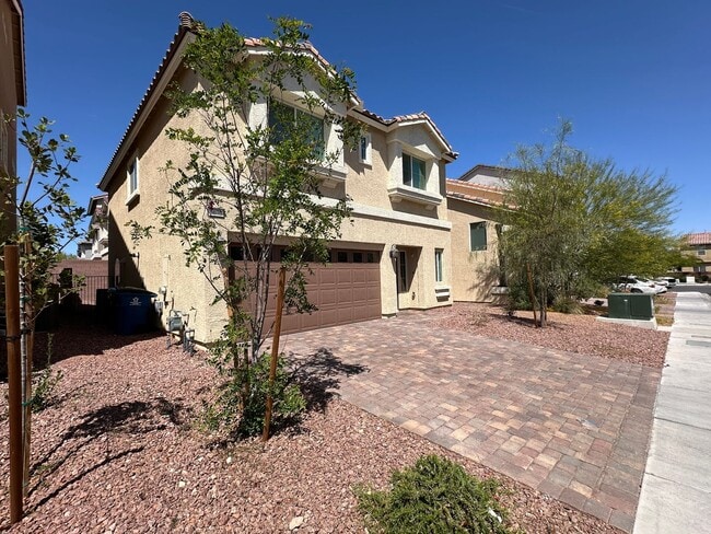 5678 Woodchester Ave in Las Vegas, NV - Building Photo - Building Photo