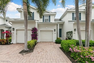12866 Carrington Cir in Naples, FL - Building Photo - Building Photo
