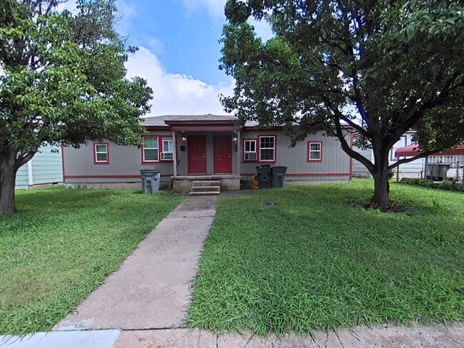1505 NW Smith Ave