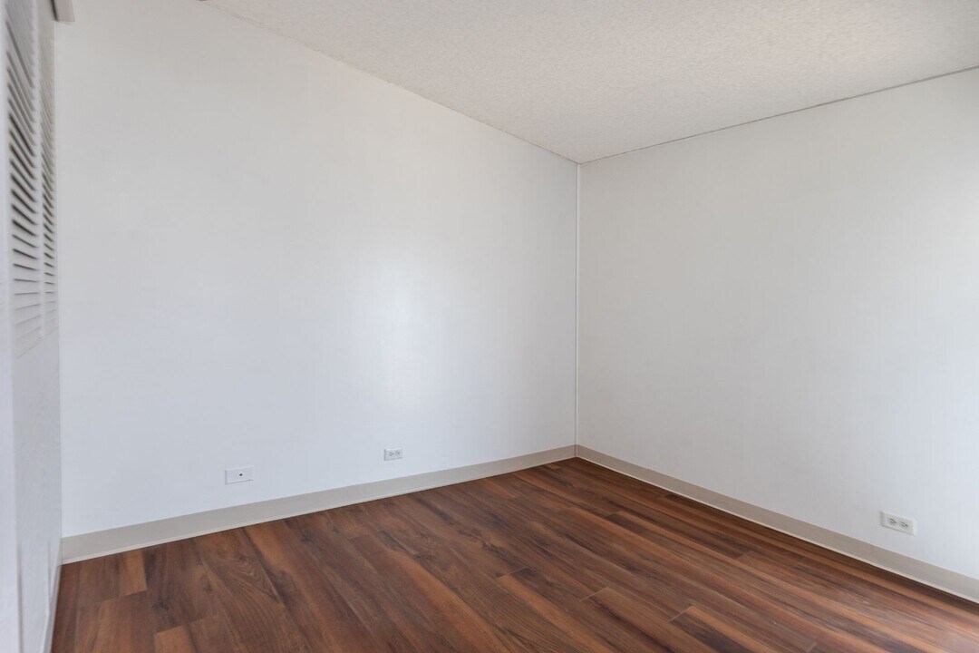 1459 Pele St in Honolulu, HI - Building Photo