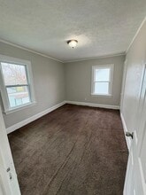 13203 Alvin Ave in Garfield Heights, OH - Building Photo - Building Photo