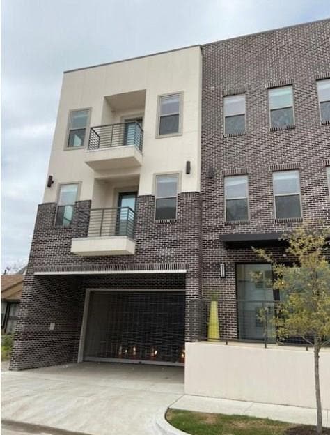 2712 Wingate St-Unit -306 in Fort Worth, TX - Building Photo - Building Photo