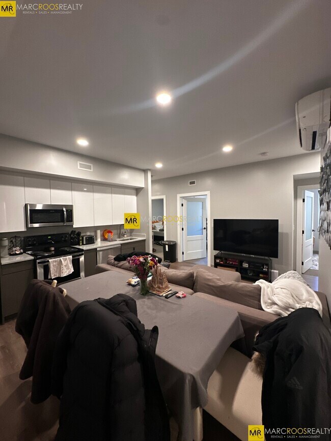 property at 128 Hemenway St