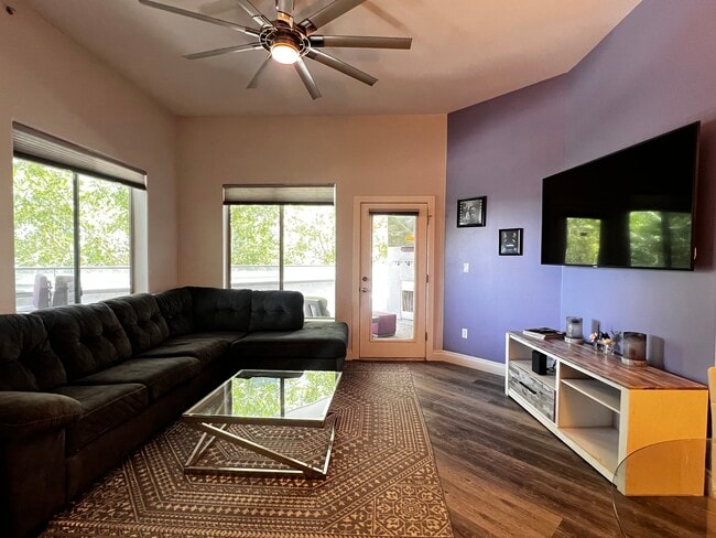 property at 945 E Playa del Norte Dr